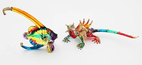 Vista 4 de Bandera de vidrio soplado a mano de color artístico Peces VS lagarto Animales en miniatura Pequeñas figuras coleccionables decorativas y regalos