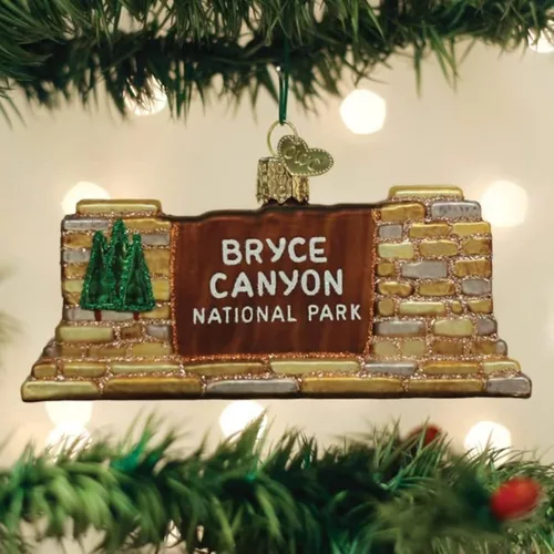 Vista 2 de Old World Christmas - Adorno de vidrio soplado del Parque Nacional Bryce Canyon para árbol de Navidad, decoración festiva hecha a mano, colección
