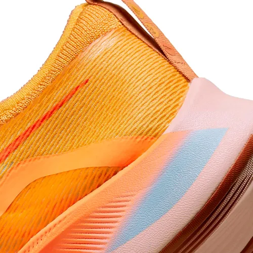 Vista 8 de Nike Zoom Fly 4 - Camiseta baja para hombre, PlatinoSirena