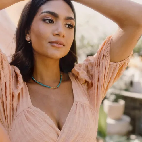 Vista 3 de CANEVINKA Gargantilla bohemia con cuentas chapada en oro de 18 quilates, collar con colgante de cuentas vintage, joyería hecha a mano para mujer