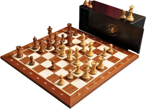 Vista 12 de The Library Grandmaster Juego de ajedrez, caja y combinación de tablero