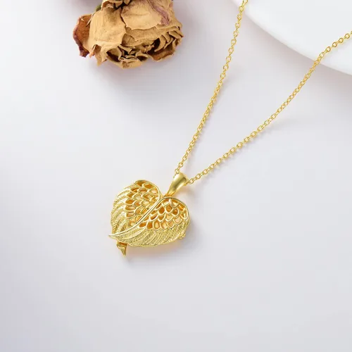 Vista 3 de SOULMEET Collar con medallón de corazón de ala de ángel que sostiene foto con colgante de medallón con texto en inglés "You Are My Angel", plata