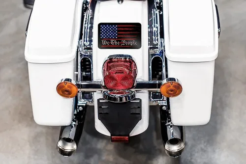 Vista 4 de We The People - Calcomanía de bandera estadounidense de 7 pulgadas para automóviles, camiones, motocicletas, barcos y portátiles (paquete de 2)