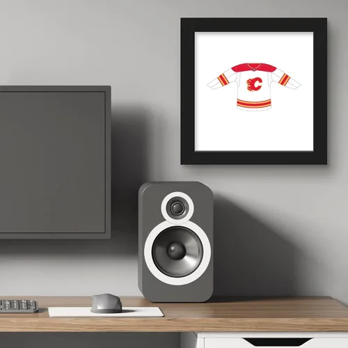 Vista 5 de Trends International Gallery Pops NHL Calgary Flames - Póster de pared frontal de uniforme de carretera, 12.00 x 12.00 pulgadas, versión de marco