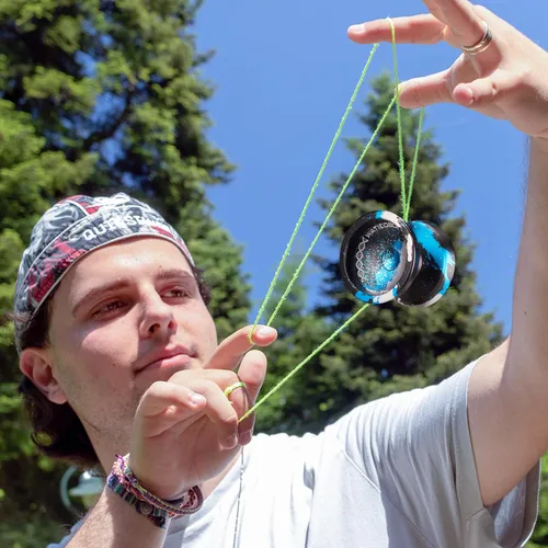 Vista 5 de WATIEOBOO C130 yoyo Profesional Sensible Yoyo Rodamiento para Principiantes Rodamiento No Sensible de Dedo Girar Yoyos Truco Yoyo Pro yoyos