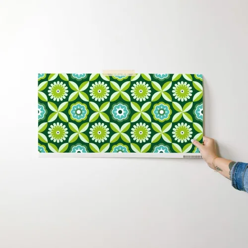 Vista 7 de Papel tapiz para despegar y pegar, diseño retro verde con diseño de flores vintage botánicas de los años 70 y 1960 Spoonflower
