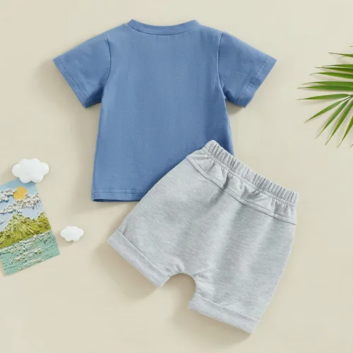 Vista 4 de Conjunto de ropa para niños pequeños, con estampado de Little Dude y pantalones cortos casuales con cordón para el verano