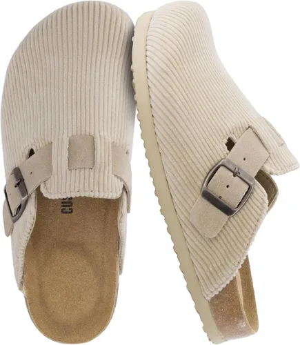 Vista 11 de CUSHIONAIRE - Zuecos Hana para mujer, cómodos zuecos de gamuza vegana, zapatos sin cordones con plantilla de corcho y soporte de arco, espuma