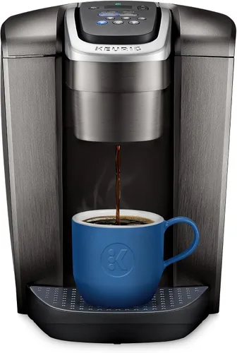 Vista 2 de Nostalgia Horno microondas retro para encimera, grande, 800 W, 0.9 pies cúbicos, 12 cocción preprogramada y cafetera Keurig K-Elite K-Elite