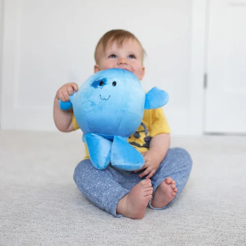Vista 6 de Celestial Buddies Neptune Buddy Peluche suave de 10 pulgadas, características bordadas, etiqueta de datos divertidos sobre planetas para niños