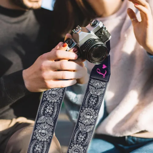 Vista 4 de Art Tribute Camera Strap for All DSLR and Mirrorless Cameras. Photographers Strap Neck, Shoulder & Crossbody Camera Strap