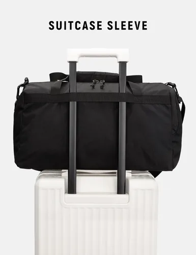 Vista 5 de SKYSPER Bolsa deportiva pequeña de 30L con bolsillo húmedo para deportes, viajes, fitness y entrenamiento para hombres y mujeres (negro)