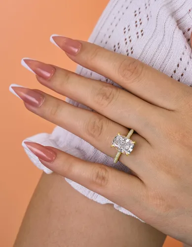 Vista 6 de Anillo de compromiso alargado de corte cojín de 4 CT7CT para mujer, anillo de diamantes de imitación, plata de ley 925, anillos de compromiso
