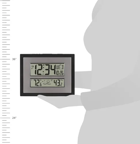 Vista 6 de La Crosse Technology 512-85937-INT Reloj de pared digital atómico con temperatura y pronóstico en gris/plateado