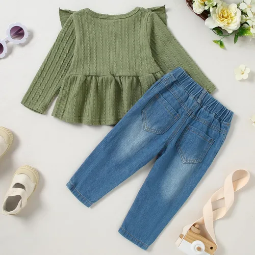 Vista 3 de SANMIO Conjunto de ropa para niña, lindo conjunto de camiseta floral con mangas con volantes y pantalones de mezclilla rasgados