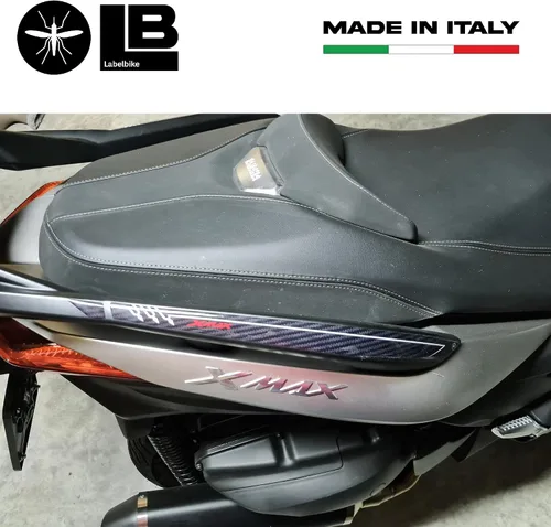 Vista 4 de Labelbike Adhesivos 3D con funda superior compatible con Yamaha X-Max 2017-2021
