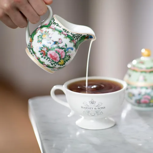 Vista 4 de Harney & Sons Té de desayuno irlandés, 50 bolsitas de té, con cafeína, té Assam intenso y sabroso