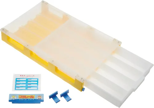 Vista 4 de Tomica Estuche de tren PraRail (Transform Train Garage) por Takara Tomy