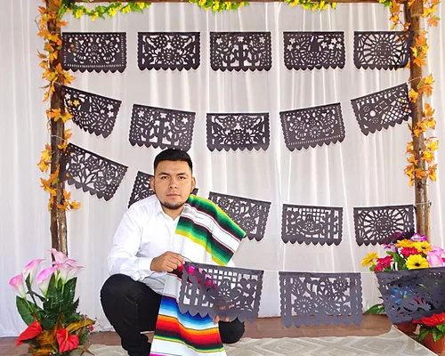 Vista 7 de Pancartas de papel picado negras, decoraciones de fiesta, pancarta de fiesta mexicana, banderines, guirnaldas, serpentinas para bodas, quinceañeras