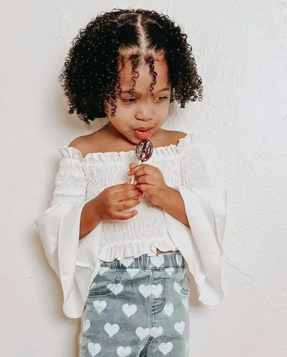 Vista 4 de Bailey's Blossoms Darcy - Camisa de manga acampanada para bebés y niños pequeños