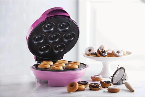 Vista 3 de Brentwood TS-250 Mini máquina para hacer donas, antiadherente, rosa