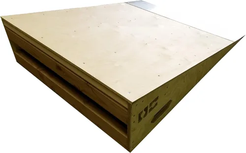 Vista 2 de OC Ramps Rampa de cuña – (3.17 pies de ancho x 4 pies de largo x 12 pulgadas de alto) rampa de patín de madera – ideal para saltos, atrapar aire