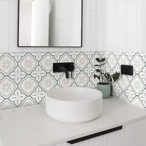 Vista 19 de Alwayspon 12 calcomanías de azulejos de pared retro florales mate para transferir, despegar y pegar, calcomanías de vinilo autoadhesivas