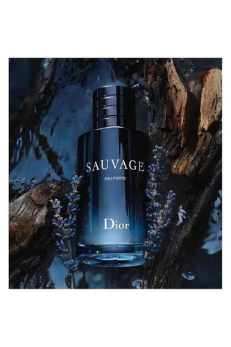 Vista 2 de Sauvage by Christian Dior para hombre 2.0 oz Eau Forte Parfum Spray sin alcohol