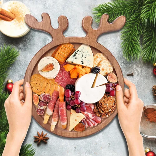 Vista 2 de Platos de cocina de Navidad de madera de acacia para decorar la cena Plato de madera para queso de Navidad Bandeja de charcutería de Navidad