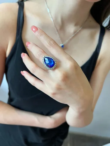 Vista 6 de Txibikn Juego de 4 piezas de joyería elegante y grande con colgante de cristal de lágrima para mujer, juego de anillos abiertos para fiesta