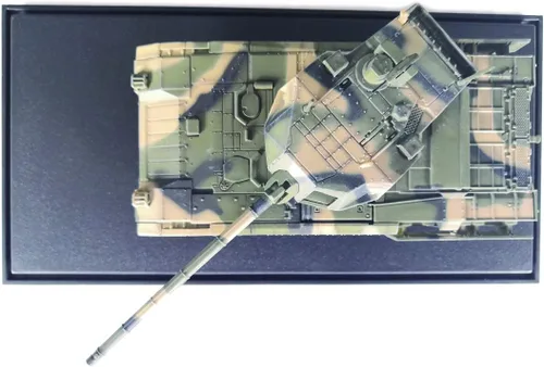 Vista 3 de T-14 (T14) Armata Russian Tank - Camuflaje verde - Modelo a escala 1/72