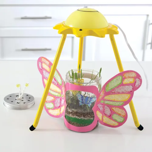 Vista 3 de Creativity For Kids Terrario de mariposas Sparkle N' Grow - Manualidades STEAM para niños