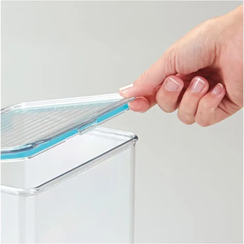 Vista 5 de InterDesign bote contenedor de cocina para almacenamiento de comida en despensa, con tapa con bisagras herméticas para despensa, 1 1/2 cuarto
