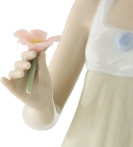 Vista 9 de NAO Suave brisa Figura de mujer de porcelana.