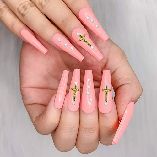Vista 6 de WOKOTO 100 dijes de uñas de crucifijo dorado 3D para arte de uñas 3D, dijes de uñas de metal dorado para decoración de uñas, accesorios de bricolaje
