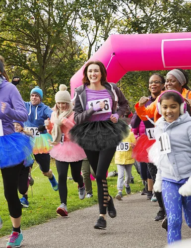 Vista 5 de Tutús para mujeres, faldas de tul tutú para adultos, disfraces para mujeres, 5 capas, faldas tutú para niñas, adolescentes, Halloween, ballet