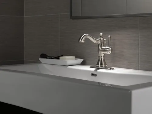 Vista 8 de Delta Cassidy 597LF llave de baño monocomando, 597LF-RBMPU Bronce veneciano