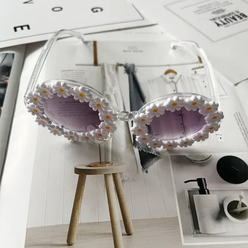 Vista 3 de Gafas de sol redondas de flores para niña, con forma de flor, protección UV 400, gafas de sol para regalar al aire libre