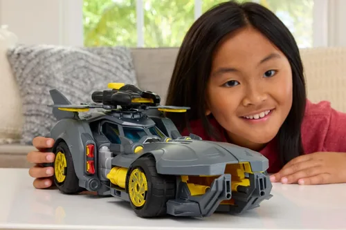Vista 2 de Mattel DC Premier Series Batlink Multi-Pack, Batmobile y Robin Cylcle