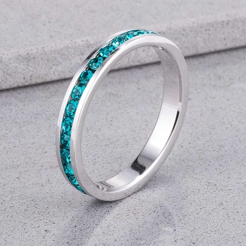 Vista 2 de Kate Bissett Anillos apilables con cristales de Swarovski, piedra natalicia