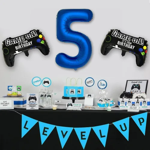 Vista 4 de Suministros de fiesta de videojuegos azul marino para decoración de fiesta de 5º cumpleaños para niños, 2 paquetes de globos de juego con globo azul