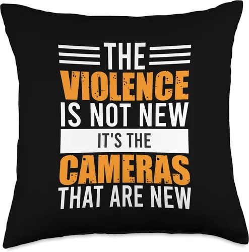 Vista 4 de Black Lives Matter African American BLM Black History Throw Pillow