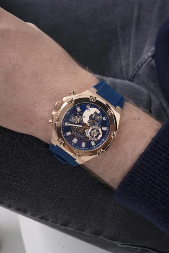 Vista 7 de GUESS Silicone Sport Watch