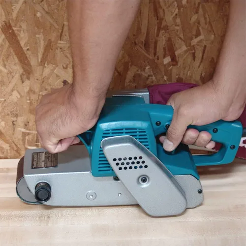 Vista 5 de MAKITA Lijadora de correa de 3 x 24 pulgadas, sin polvo, modelo 9924DB, azul