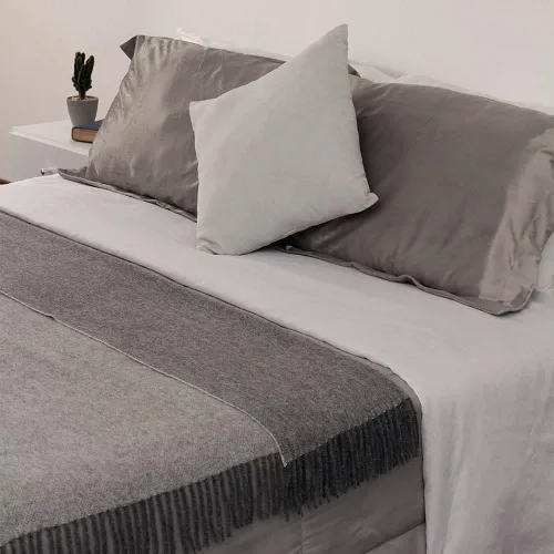 Vista 3 de Anthracite Tones - Manta de alpaca tejida a mano, suave, cálida, gris, suave, diseño de biface, 61 x 53 pulgadas