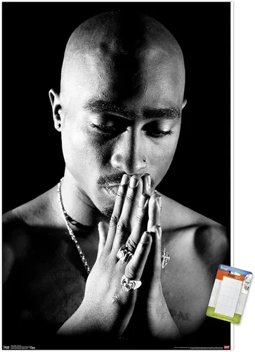 Vista 12 de Trends International Tupac - Póster de pared rezando, 14.725 x 22.375 pulgadas, versión enmarcada de madera de granero