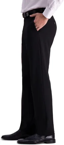 Vista 3 de J.M. Haggar Pantalón de vestir liso con corte recto y elástico en 4 direcciones para hombre