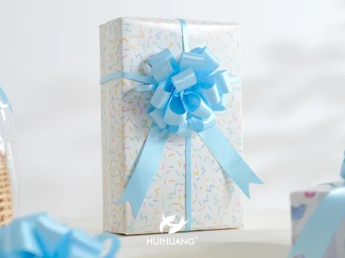 Vista 8 de HUIHUANG Lazos Azules para Envolver Regalos 12 PCS Lazos Azules Bebé de Tirón de 4 Pulgadas de Satén para Regalos, Cesta de Regalo, Bolsa de Papel