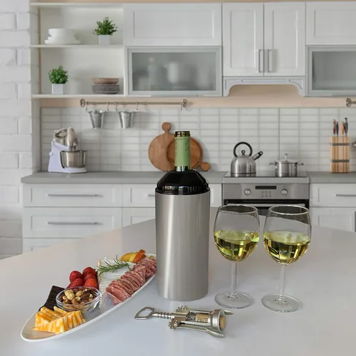 Vista 2 de Enfriador de botellas de vino • Mantiene el frío durante 5 horas • Se adapta a la mayoría de botellas de vino • Enfriador Koozi de vino con doble
