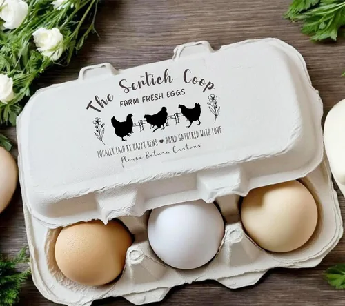 Vista 3 de Sellos personalizados de cartón de huevos frescos de granja, huevos de gallina, reunidos a mano con amor, sello de goma de madera